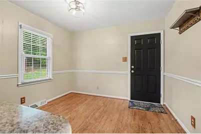 3212 Flanders Court, High Point, NC 27265 - Photo 8