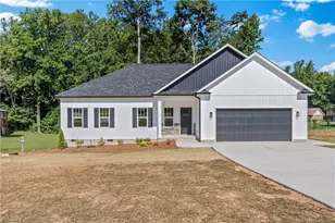 186 O Farrell St, Winston-Salem, NC 27107 - Photo 2