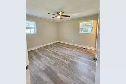 118 Pickshin Avenue, Dobson, NC 27017 - Photo 20