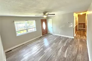118 Pickshin Ave, Dobson, NC 27017 - Photo 6
