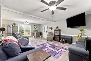 8643 Nc Hwy 150, Reidsville, NC 27320 - Photo 12