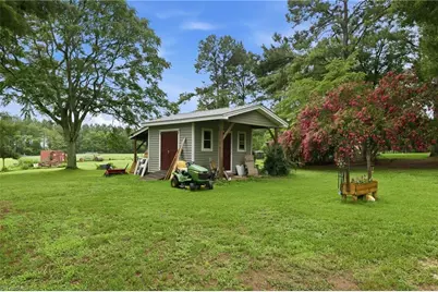 8643 Nc Highway 150, Reidsville, NC 27320 - Photo 8