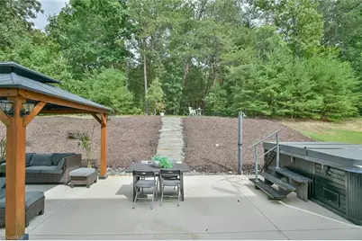 1017 Scotch Pine Way, Mebane, NC 27302 - Photo 4
