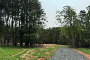 517 Bailey Rd, Madison, NC 27025 - Photo 1