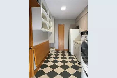 3921 Madison Avenue, Greensboro, NC 27410 - Photo 12