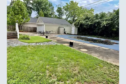 3921 Madison Avenue, Greensboro, NC 27410 - Photo 40