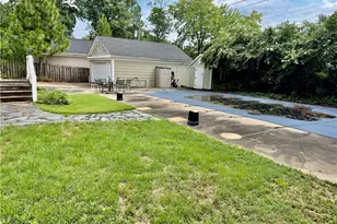 3921 Madison Ave, Greensboro, NC 27410 - Photo 40