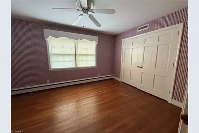 3921 Madison Avenue, Greensboro, NC 27410 - Photo 28