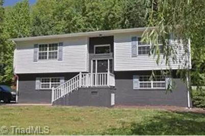 1474 Sherwood Drive, Reidsville, NC 27320 - Photo 1