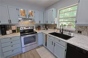 1474 Sherwood Dr, Reidsville, NC 27320 - Photo 2