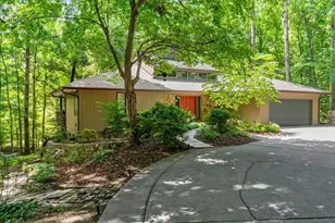 11 Culbreth Ave, Thomasville, NC 27360 - Photo 2