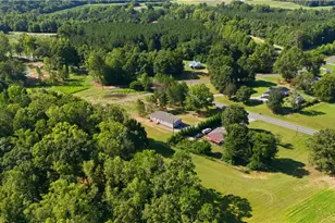 3929 Piney Mountain Rd, Walnut Cove, NC 27052 - Photo 8