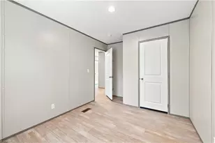 3929 Piney Mountain Rd, Walnut Cove, NC 27052 - Photo 32