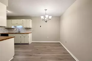 2235 Sunderland Rd, Winston-Salem, NC 27103 - Photo 6