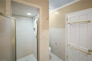 902 Sedgewick Ln, High Point, NC 27262 - Photo 36