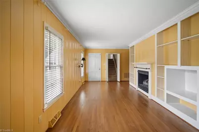 902 Sedgewick Lane, High Point, NC 27262 - Photo 16