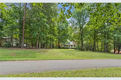 6275 Raven Forest Court, Winston-Salem, NC 27105 - Photo 42