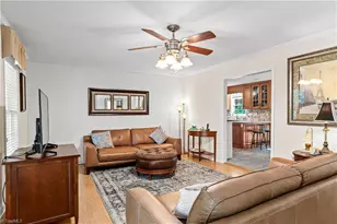 6275 Raven Forest Ct, Winston-Salem, NC 27105 - Photo 8