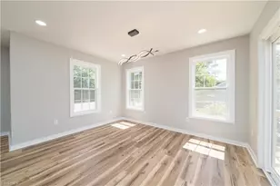 2934 S Stratford Rd, Winston-Salem, NC 27103 - Photo 4