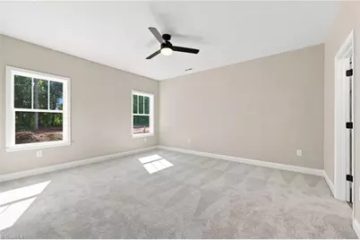 5924 N Church Street, Greensboro, NC 27455 - Photo 18