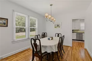 2400 Westover Dr, Winston-Salem, NC 27103 - Photo 8