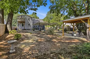 2400 Westover Dr, Winston-Salem, NC 27103 - Photo 32