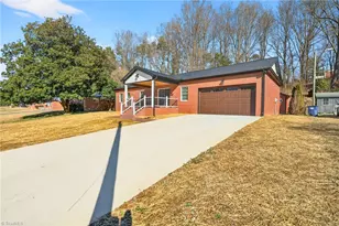 1256 Cloister Dr, Winston-Salem, NC 27127 - Photo 4