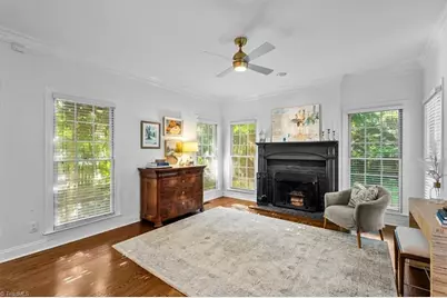 2014 Roanoke Drive, Greensboro, NC 27408 - Photo 16