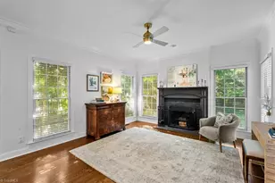2014 Roanoke Dr, Greensboro, NC 27408 - Photo 16