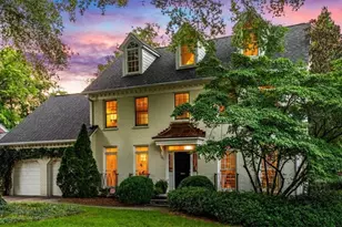 2014 Roanoke Dr, Greensboro, NC 27408 - Photo 4