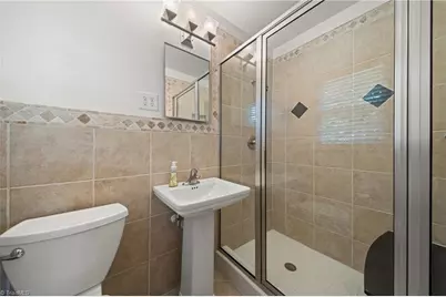 2801 Deerwood Drive, Winston-Salem, NC 27103 - Photo 14