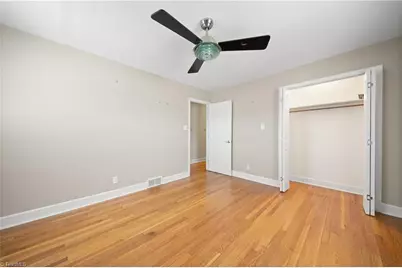 2801 Deerwood Drive, Winston-Salem, NC 27103 - Photo 16