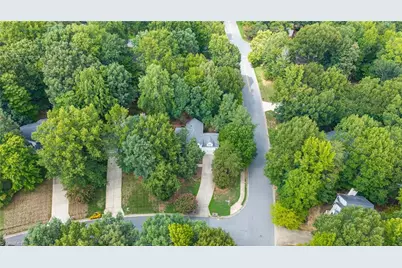 2000 Warwickshire Drive, Greensboro, NC 27455 - Photo 42