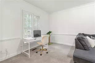 2000 Warwickshire Dr, Greensboro, NC 27455 - Photo 6