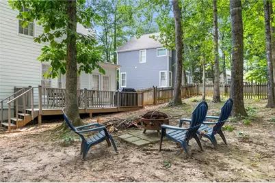 2000 Warwickshire Drive, Greensboro, NC 27455 - Photo 40