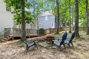 2000 Warwickshire Dr, Greensboro, NC 27455 - Photo 40