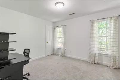 2000 Warwickshire Drive, Greensboro, NC 27455 - Photo 34