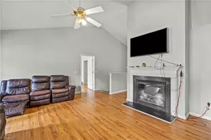 4381 Stone Forest Ct, Winston-Salem, NC 27105 - Photo 10