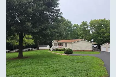391 Oak Hill Farm Road, Pelham, NC 27311 - Photo 2