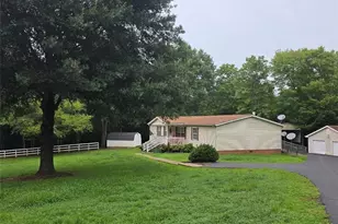 391 Oak Hill Farm Rd, Pelham, NC 27311 - Photo 2