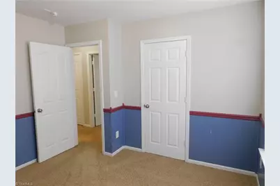 8 Rockport Court, Greensboro, NC 27406 - Photo 12