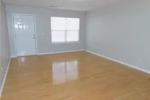 8 Rockport Ct, Greensboro, NC 27406 - Photo 10