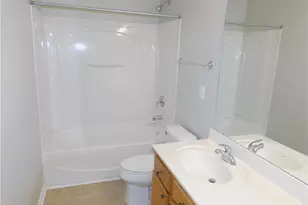 8 Rockport Ct, Greensboro, NC 27406 - Photo 24