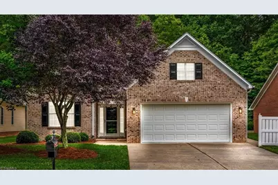 132 Heritage Hill Drive, Jamestown, NC 27282 - Photo 2