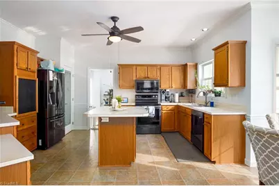 3905 Fairstone Place, High Point, NC 27265 - Photo 12