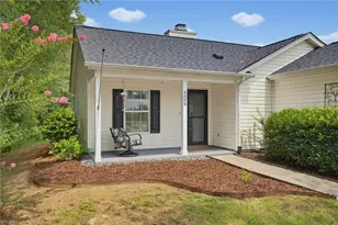 4804 Sedgelane Dr, Greensboro, NC 27407 - Photo 4