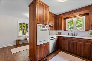 817 Clovelly Rd, Winston-Salem, NC 27106 - Photo 12