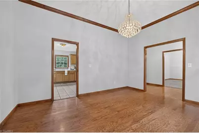 6135 Narrow Way Lane, Winston-Salem, NC 27105 - Photo 4