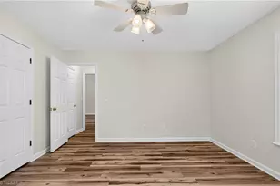 110 Mansfield Cir, Greensboro, NC 27455 - Photo 18