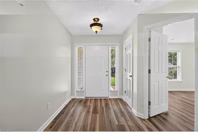 110 Mansfield Circle, Greensboro, NC 27455 - Photo 8